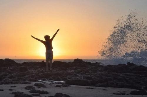 b9963c54-4140-48a9-b4f6-01e752448d6c