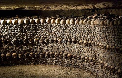 Paris-Catacombs 2