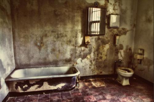 Trans-Allegheny Lunatic Asylum, Weston, West Virginia 9