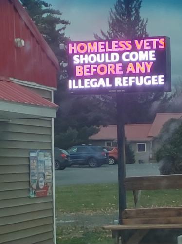 Tumblr_l_41403647145923