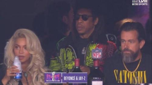 photo_2025-02-09_21-34-04