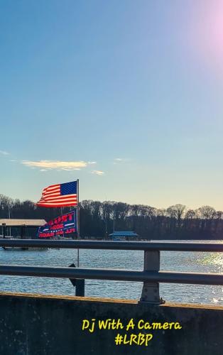 Screenshot_20250217_193059_Gallery