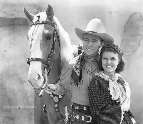 7857F081-30DE-4D67-A22E-E672413F1CC6