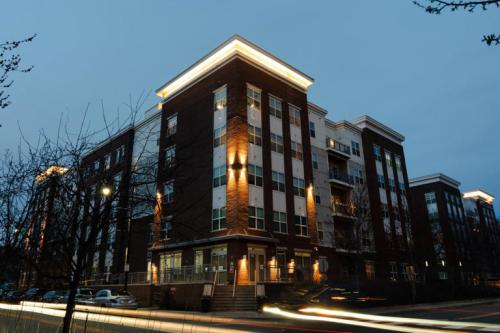 They can't keep their leeches in their pants