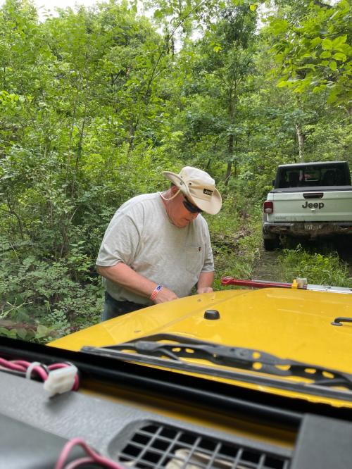 68F0D7DE-3AC4-421C-8634-76650DABE117