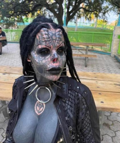 1bcd1413-2881-431e-9402-2b7c4610dfe0