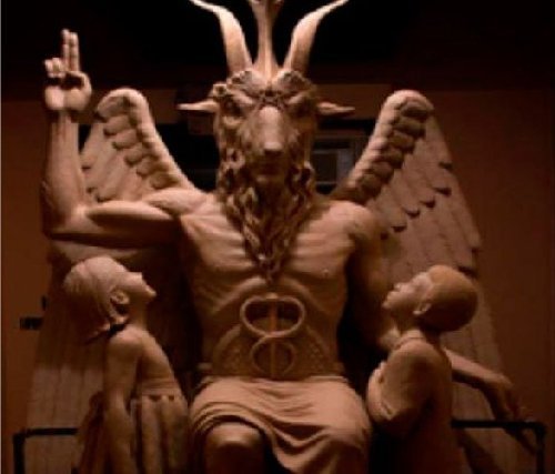 tumblr_d806fc4ebf9f1bdd6014b8e9589b15f8_3d404329_500