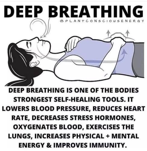 ,                GAkHyqHWIAACt_p