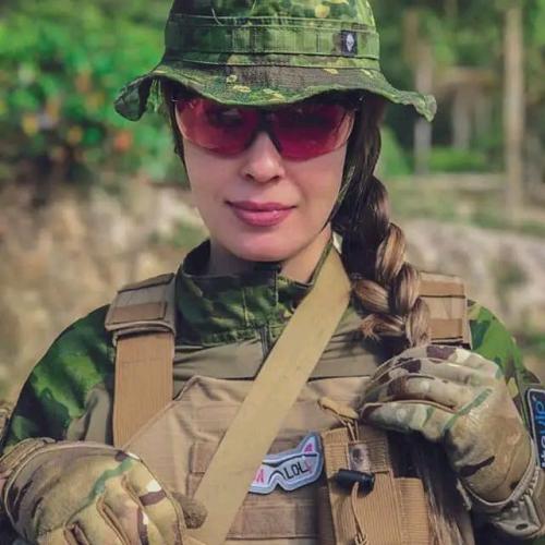 69493dab90a04d2e5d3435942deeb226