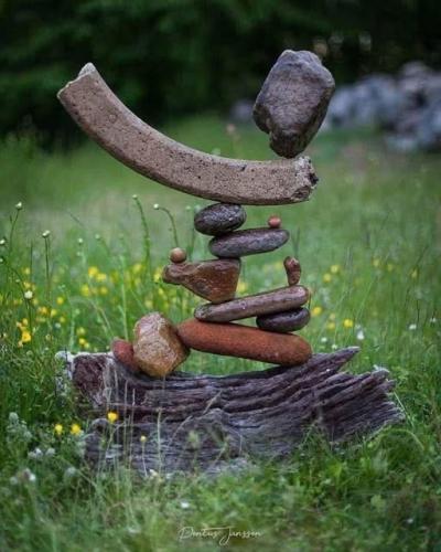 513713893_715103977894345_3234048106077016186_n