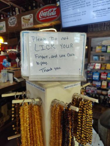 6b0db9c0-0ffb-4bc1-91ee-1d6d823ada2b