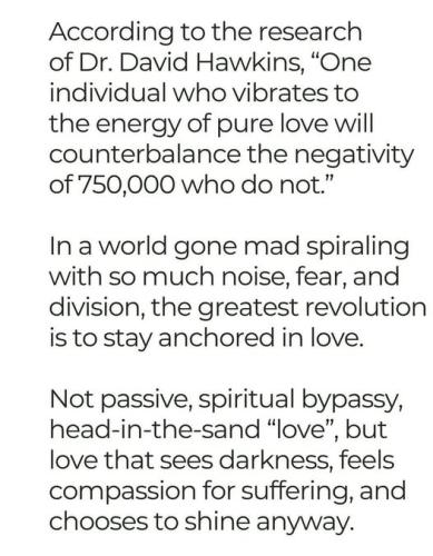 ,                GAkHyqHWIAACt_p