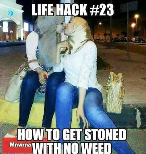 life-hack-how-to-get-stoned-with-no-weed-muslim-girls-kissing-each-other