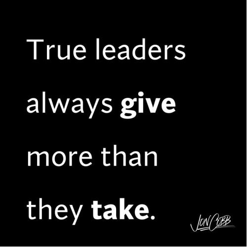 1-Leaders Always Give