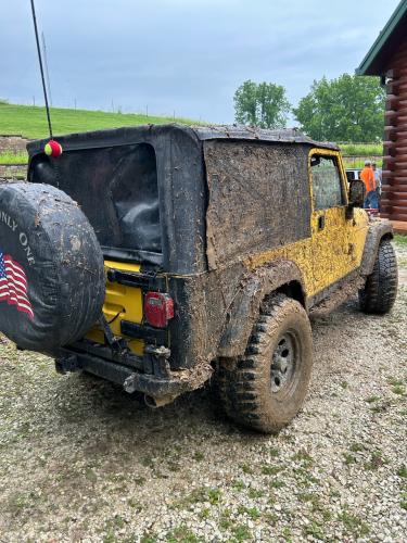 B827C9F9-E11E-4DD5-B8AF-EE179E5AD39B