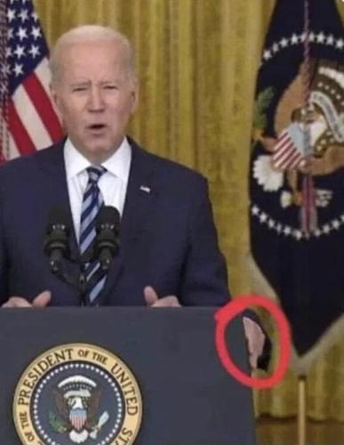 biden-third-hand
