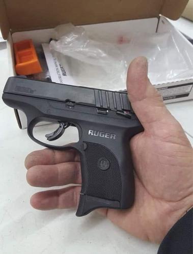 D220FBB7-F4A4-4E38-928C-C78677214D19-6052-00000EED146C2B87