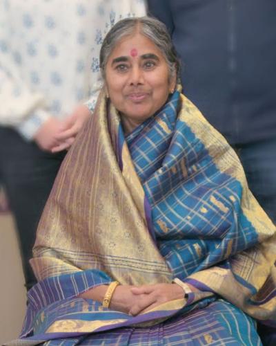 ,   418468121_2428009 (1)