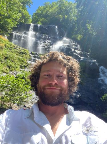 94274745-32E0-4AF1-B660-885430401EB6