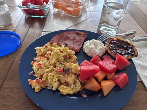 C9FF3207-C0E5-440B-AE18-03C3CDE6EE72