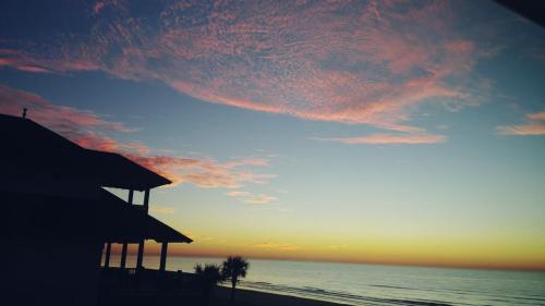 11d08acc-fb49-471b-a11a-9bf601e6eb11