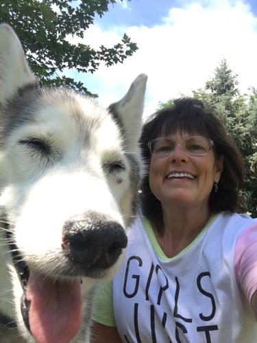 ,     ,    324779683_12676030304