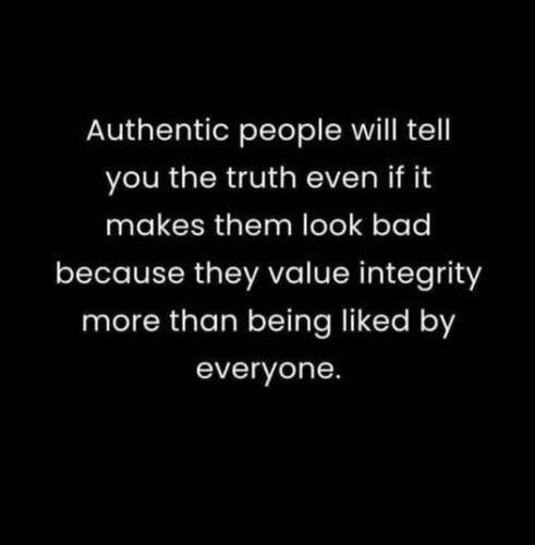 526903687_10224556836307148_2590134764562844139_n