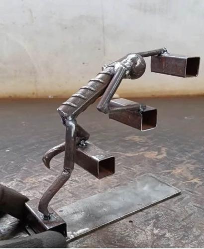 52c20e3021cb14f4956982e3c26de324_1024