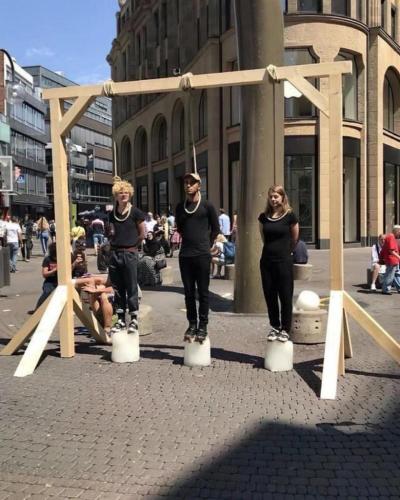 38b30d39-8452-4f35-b353-9eb14c422af6