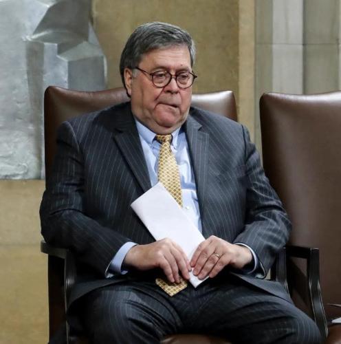 Treasonous! Hang this basTURD tie his dick with his neck