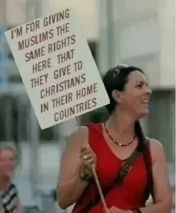 moslems-same-rights-christians