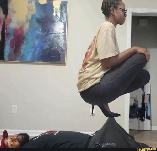 e38fdad28d06d2e59644036664b4501a2701eae22001d3645ef8c249e2137391_1