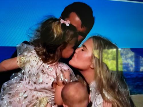 E086485E-601B-429A-82B9-D0EEAA62FBDD