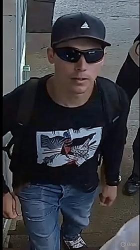 9aaa146e0ce8d3395b7ab61135454879