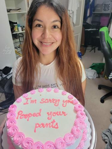 pooped-pants-cake