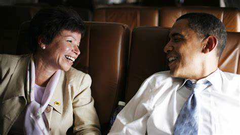 valeri jarrett and obama