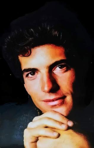 ,         418235313_73391130547