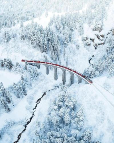 559843931_1358282069283912_5169247835988144849_n