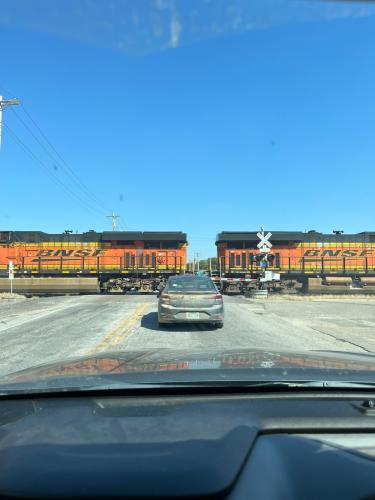 64DDA663-B4FF-4806-B4DA-C417FFABBA62