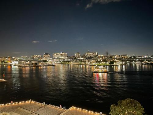 ffa37ed1-d6c8-432d-998d-6e7cafef70b0