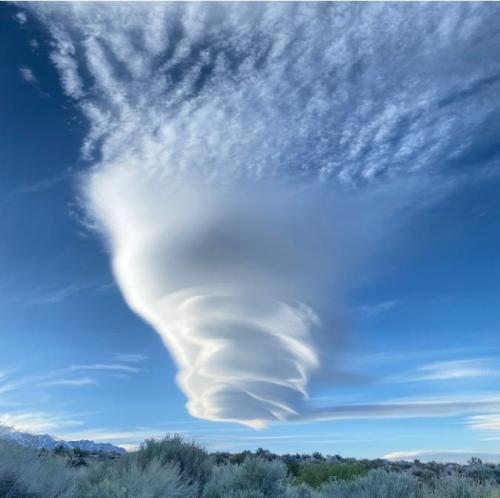 8e6ee628-37d0-4eb2-896a-95b995992c29