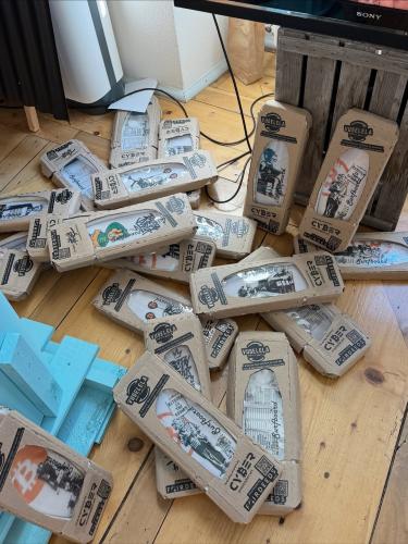 instagram-1761487527090