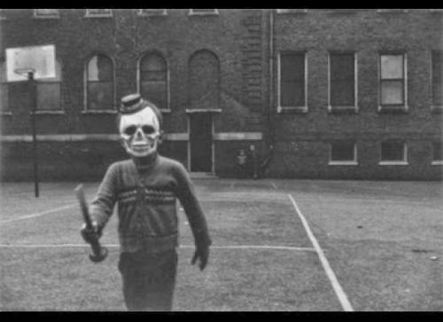 creepy old costumes 106