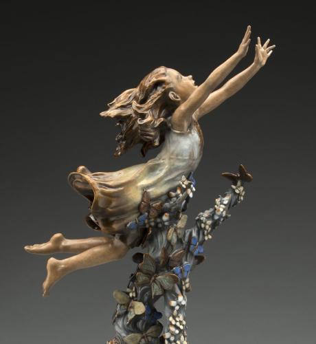 Lift-Her-with-butterflies-Mini-0