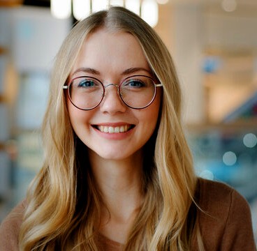 360_F_561847558_q59KaY4ILLrwWaqBZDIVgam06qMzncet~2