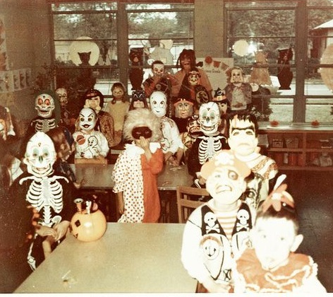 creepy old costumes 76