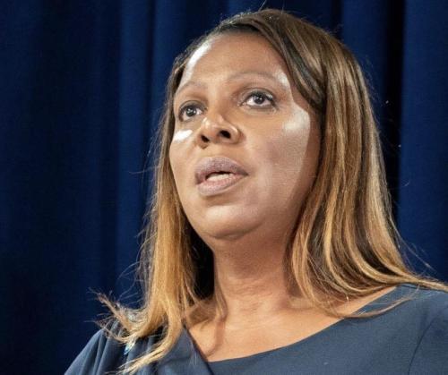 558136822_1372682160884156_8765030637979739848_n