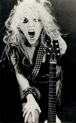 Screenshot_20251108_225424_Chrome~2