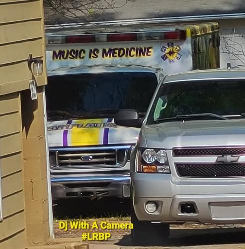 Screenshot_20251109_070637_Gallery