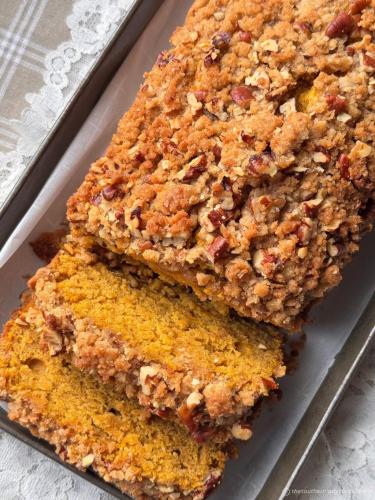 PumpkinSteuselBreadWebsite